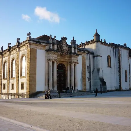 Cozy House With Mountain View In * Miranda do Corvo