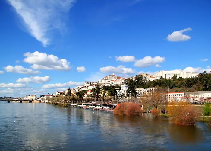 Cozy House With Mountain View In Feriehus