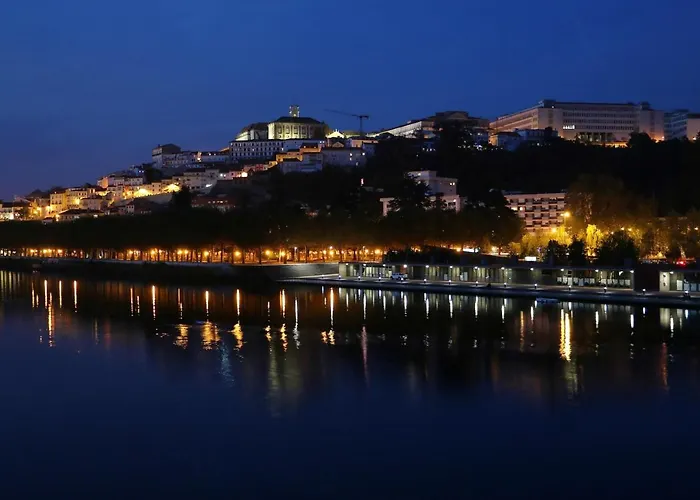 Cozy House With Mountain View In Feriehus Miranda do Corvo