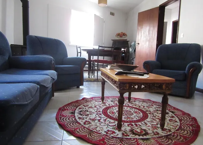 Cozy House With Mountain View In Feriehus *